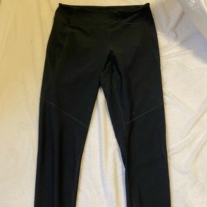 Outdoor voices leggings